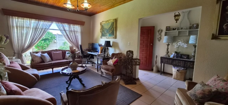 3 Bedroom Property for Sale in Stilfontein Ext 4 North West